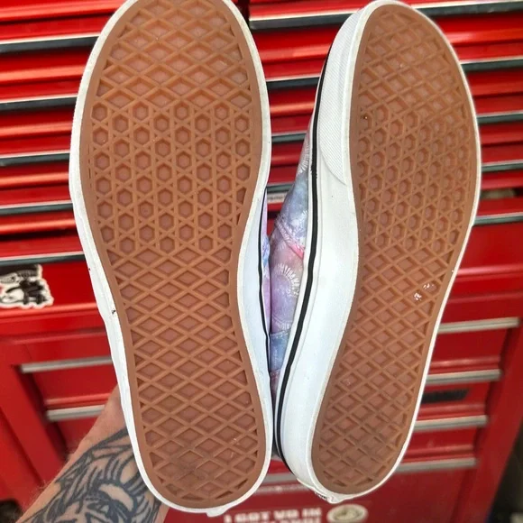 Vans Slip-On Sneakers 🌸 Tie-Dye Pastel Hearts •‎ Size 6 Women’s 🩵🩷🩵🧡 - Picture 6 of 6